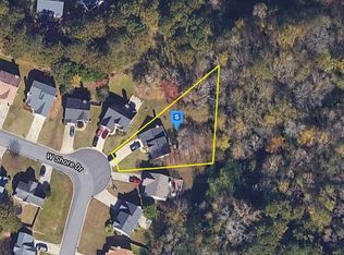 1171 W Shore Dr, Riverdale, GA 30296