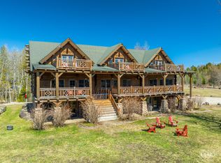 31 Bayside Dr #2, Saranac Lake, NY 12983