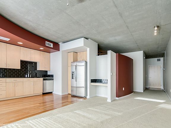 3rd image of 1700 Bassett St Unit 313