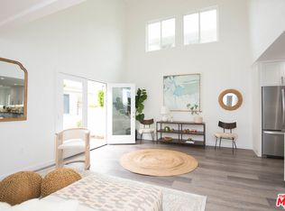 2203 Vanderbilt Ln, Redondo Beach, CA 90278