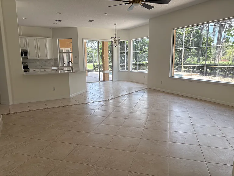 4481 Begonia Ct — Photo 21