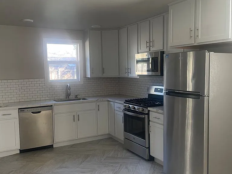 5553 Elm Ln — Photo 7