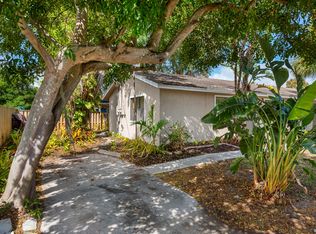 1010 NE 16th St, Fort Lauderdale, FL 33304