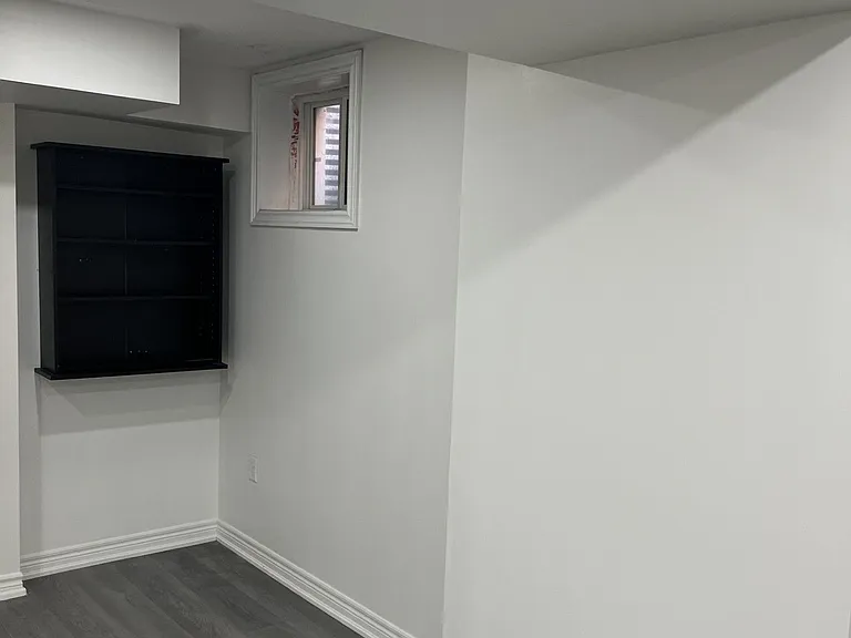 50 Bernadino St #BASEMENT — Photo 6