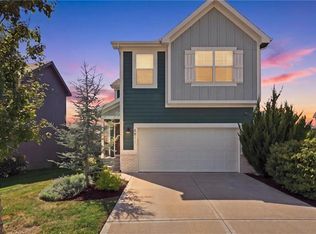8811 SW 9th St, Blue Springs, MO 64064