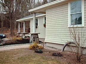 2nd image of 160 Winnicut Rd