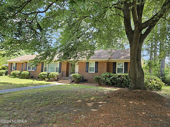 5th image of 3209 Sunset Avenue