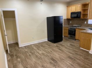 1103 W 64th St #106A, Los Angeles, CA 90044