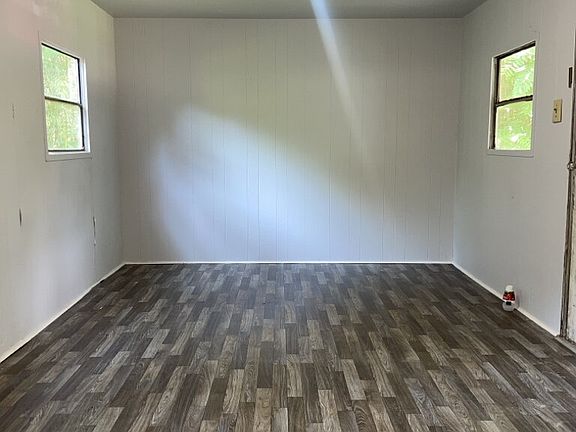5th image of 205 Louisiana St