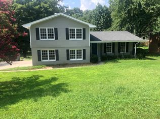 1020 Pine Ln, Lawrenceville, GA 30043