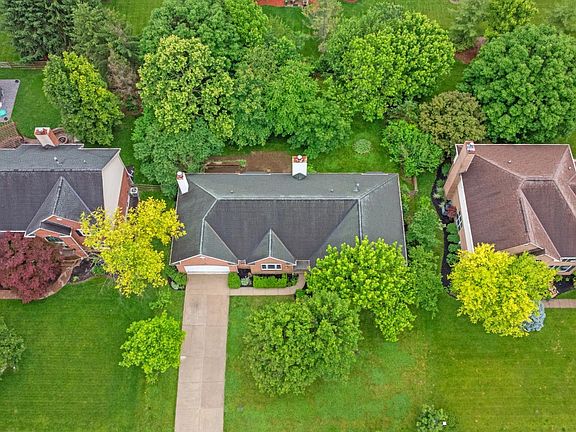3rd image of 6019 Scotch Pine Dr