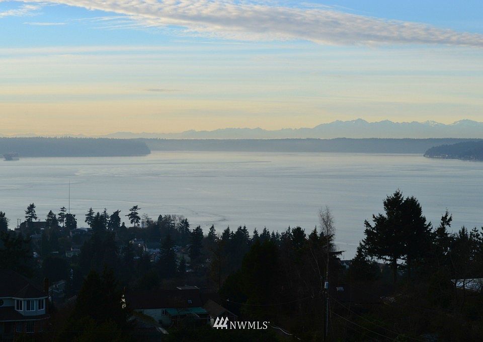 1st image of 5206 Harbor View Drive