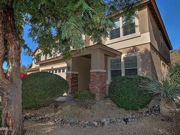 2nd image of 1708 E CIELO GRANDE Avenue