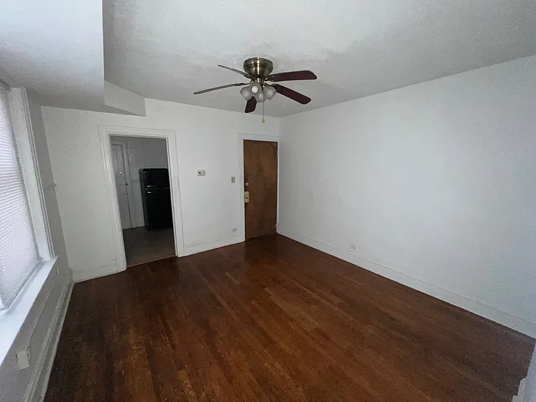518 W. Grace St.* — Photo 23