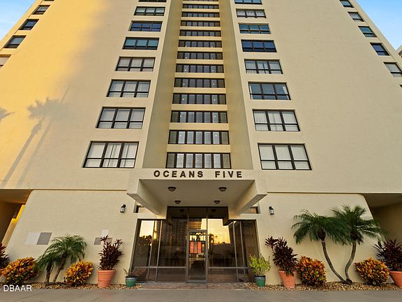 3rd image of 2987 Atlantic Ave APT 1101