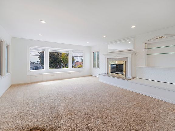 3rd image of 620 S Gertruda Ave