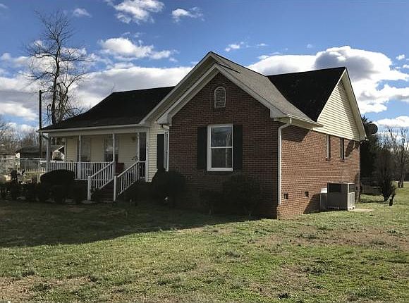 2nd image of 2481 McCray Rd