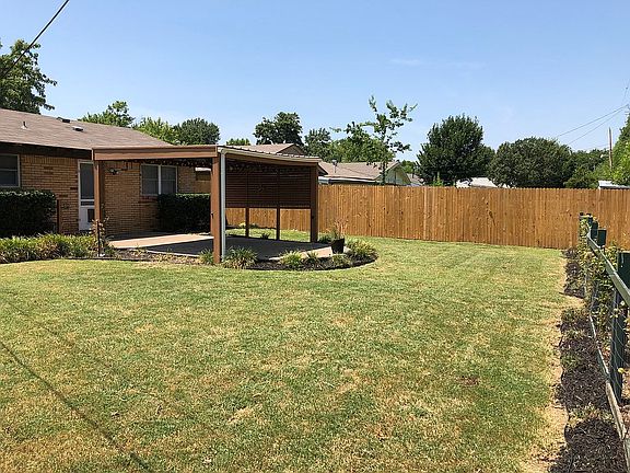 2nd image of 4841 Elmview Dr