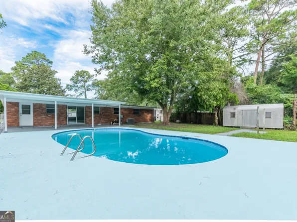 121 Greenwood Ave, Brunswick, GA 31525