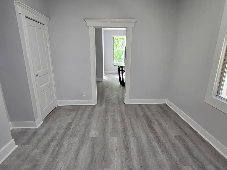 34 Clerk St #1RR — Photo 7