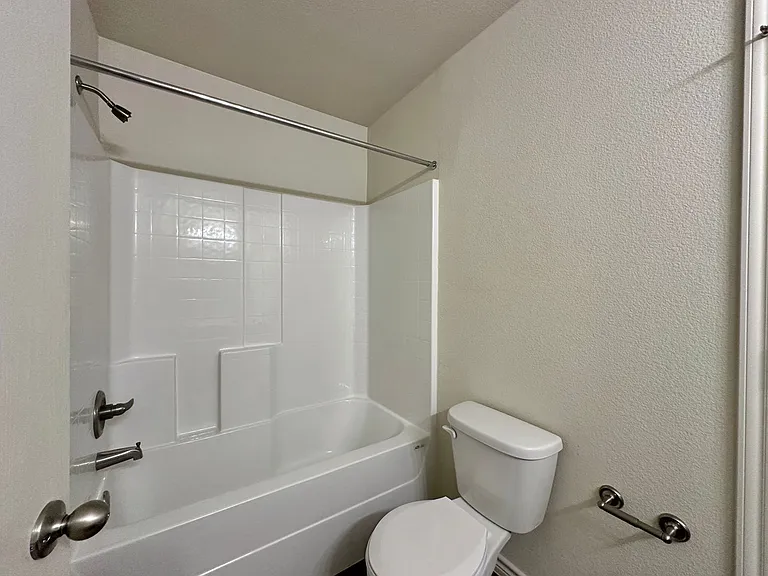 3323 Stonewall Dr — Photo 30