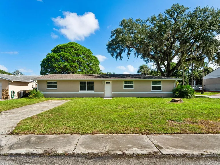 5719 Berlin Dr — Photo 13