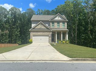 112 Tuxedo Rd, Union City, GA 30291