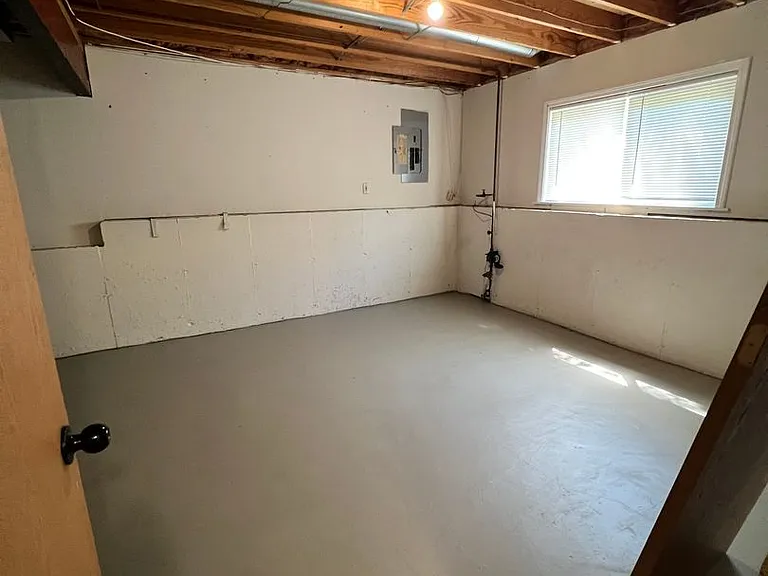 615 Portsmouth Dr — Photo 19