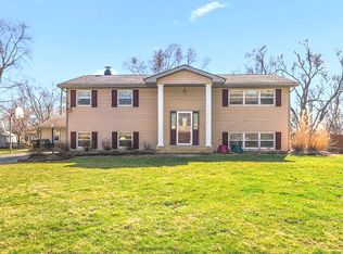 104 Julie Dr, Kankakee, IL 60901