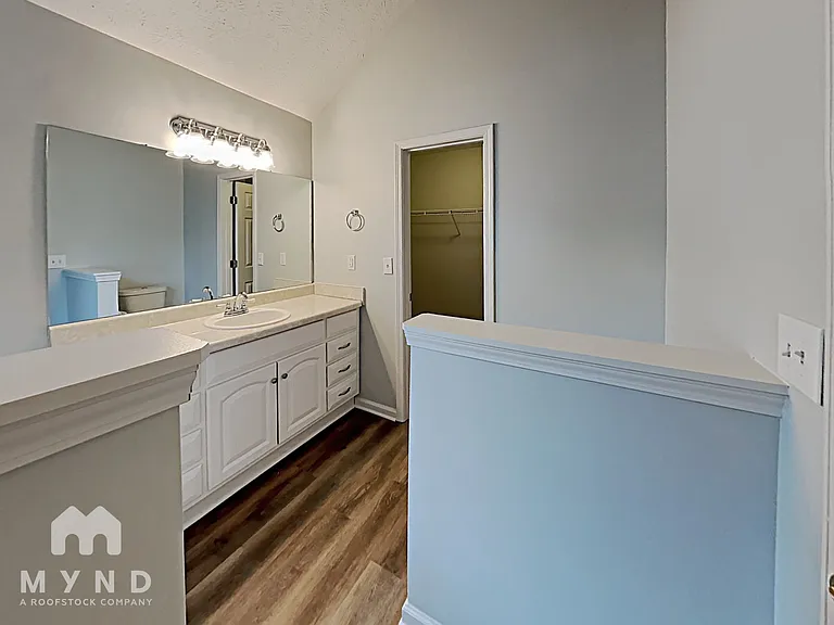 10851 Southshore Ct — Photo 11