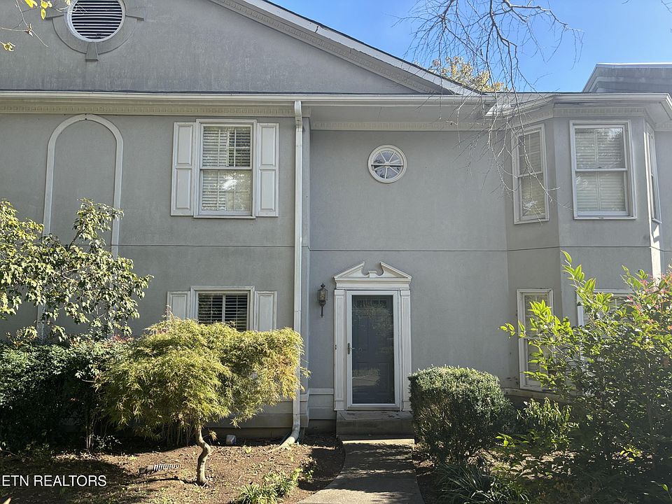 1st image of 8811 Ashton Ct