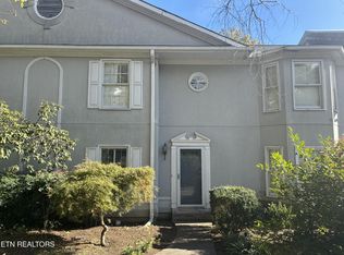 8811 Ashton Ct, Knoxville, TN 37923