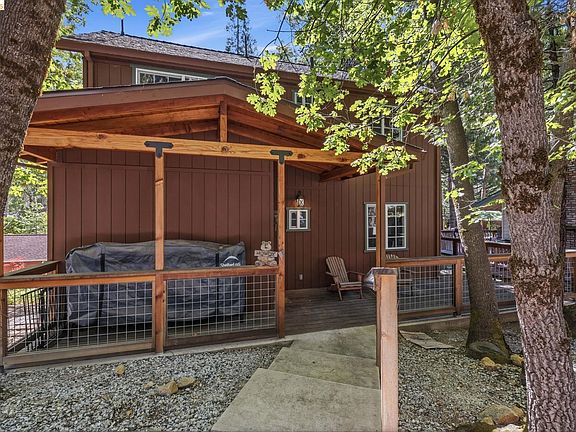 3rd image of 22813 Black Oak Dr