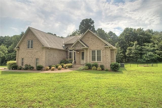 1st image of 132 Alec Ct