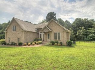 132 Alec Ct, Ashland City, TN 37015