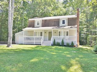 9 Stonewall Ter, Atkinson, NH 03811