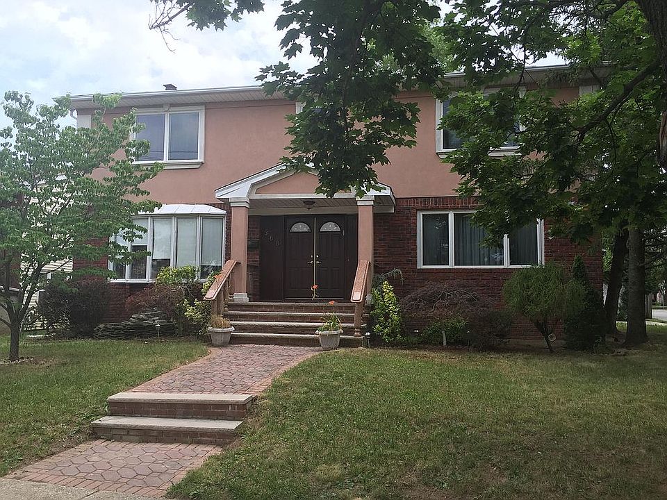 1st image of 368 Leverett Ave