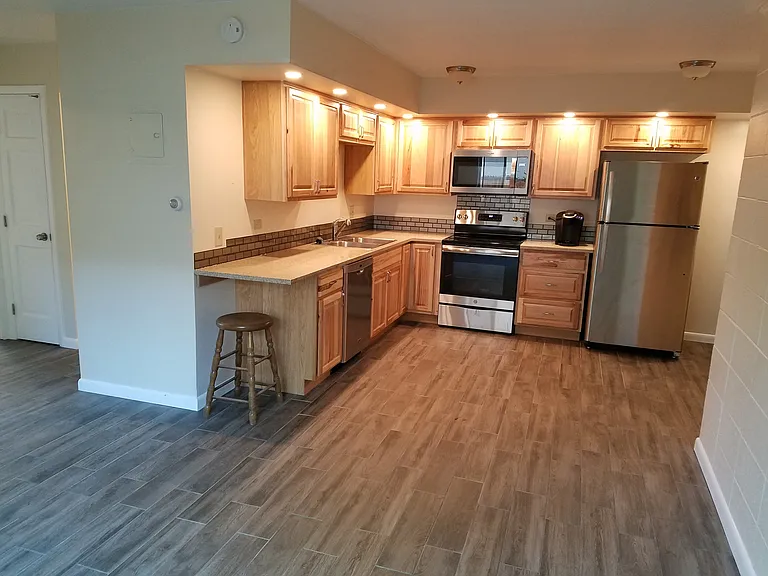 1280 Wolff St #10 — Photo 3