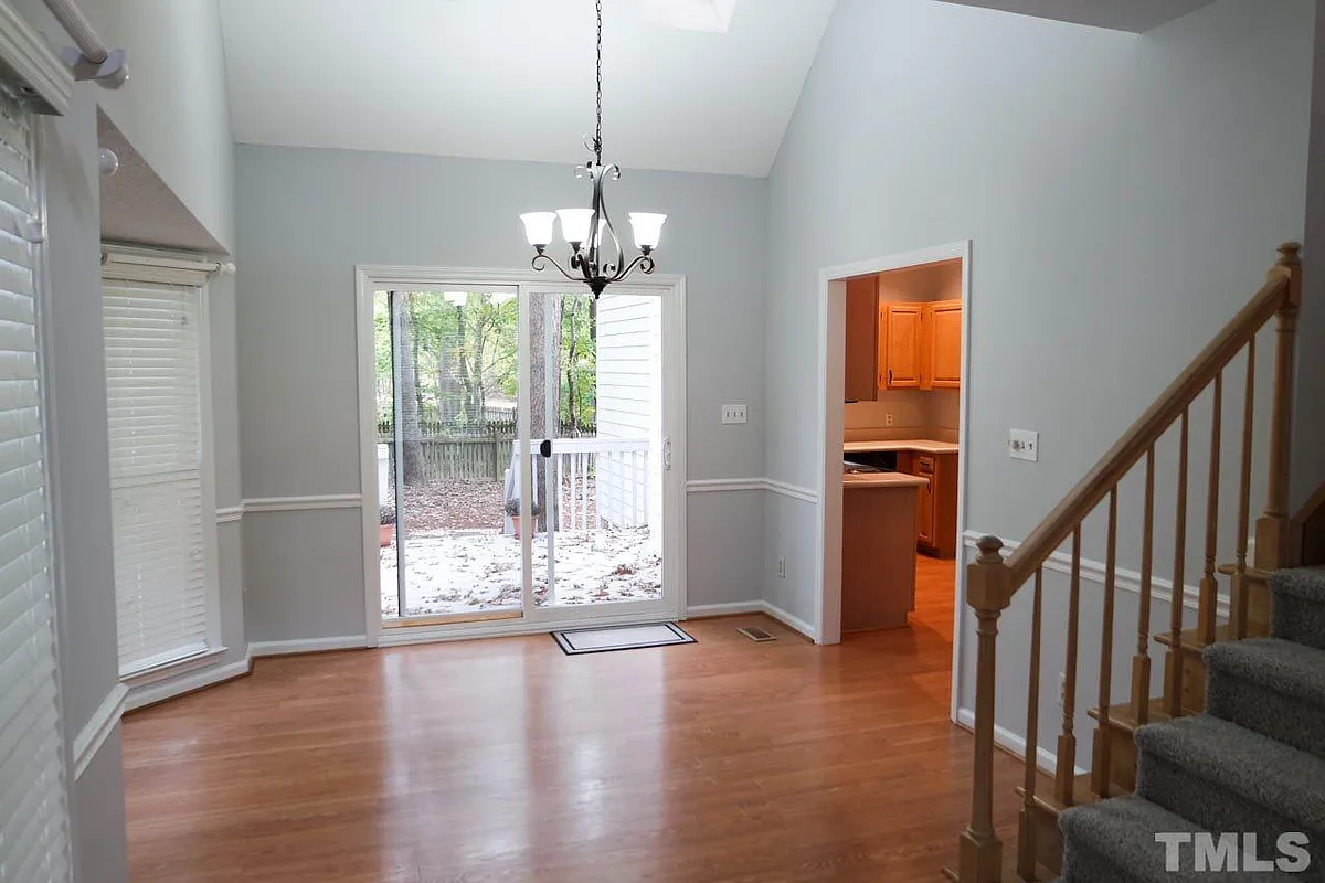 Building Photo - 4913 Liverpool Ln