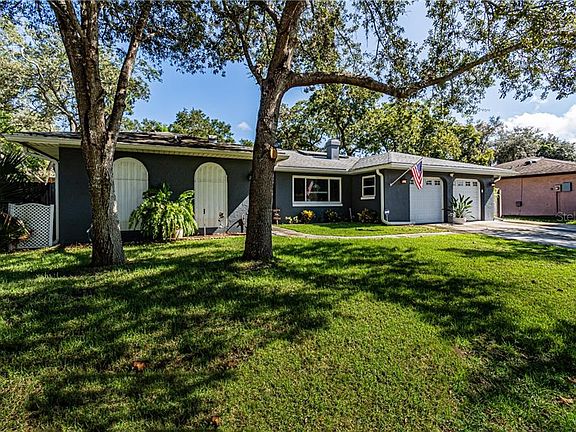 2nd image of 992 Turkey Hollow Cir