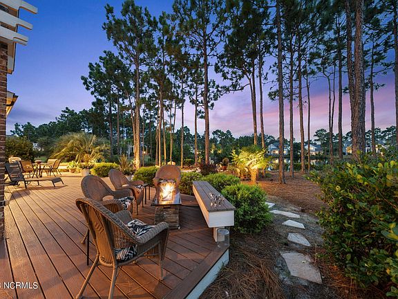 4th image of 2726 Oak Forest Drive
