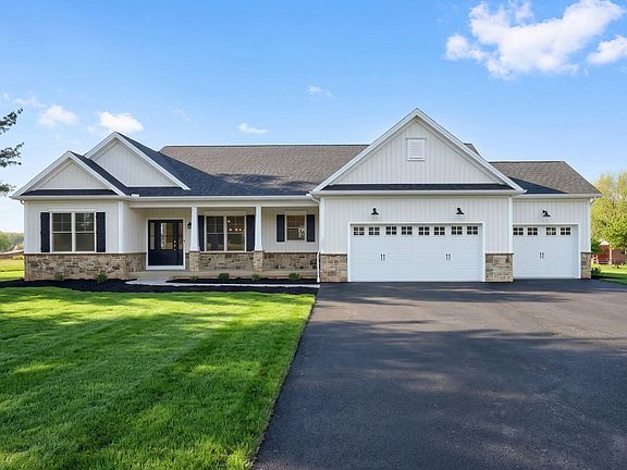 3rd image of 667 Brickyard Rd
