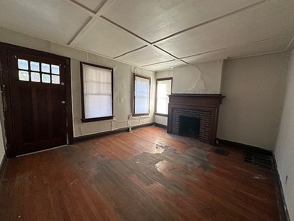 2nd image of 2289-2295 Adams Ave