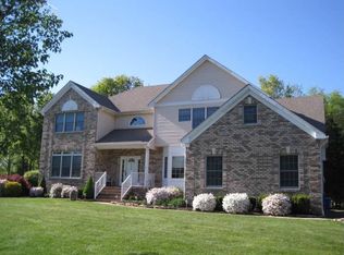 238 Berkley Ave, Belle Mead, NJ 08502