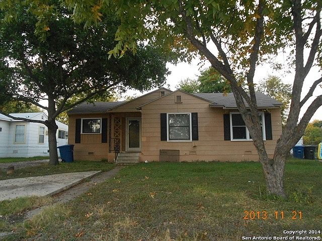 2nd image of 423 W Hermosa Dr