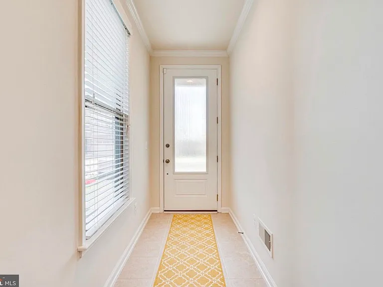 42440 Dogwood Glen Sq — Photo 5