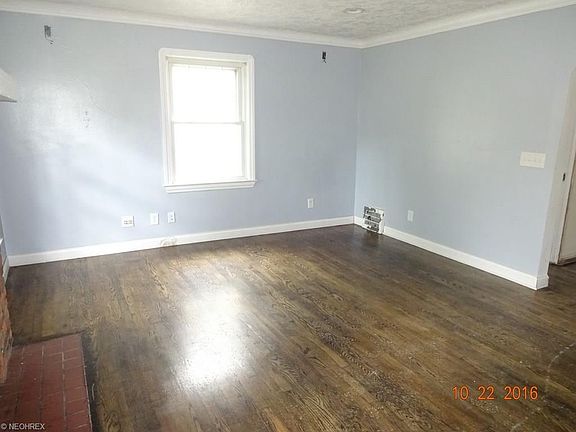 5th image of 17608 Ponciana Ave