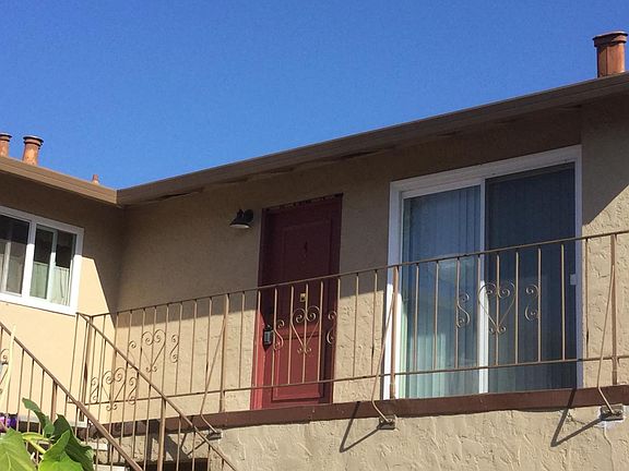 2nd image of 456 Greendale Way APT 4