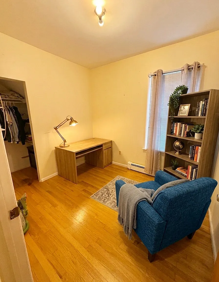 2 bed, 9999 sqft, $2,800 — Photo 4