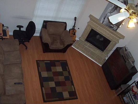 2nd image of 1701 Massey Dr